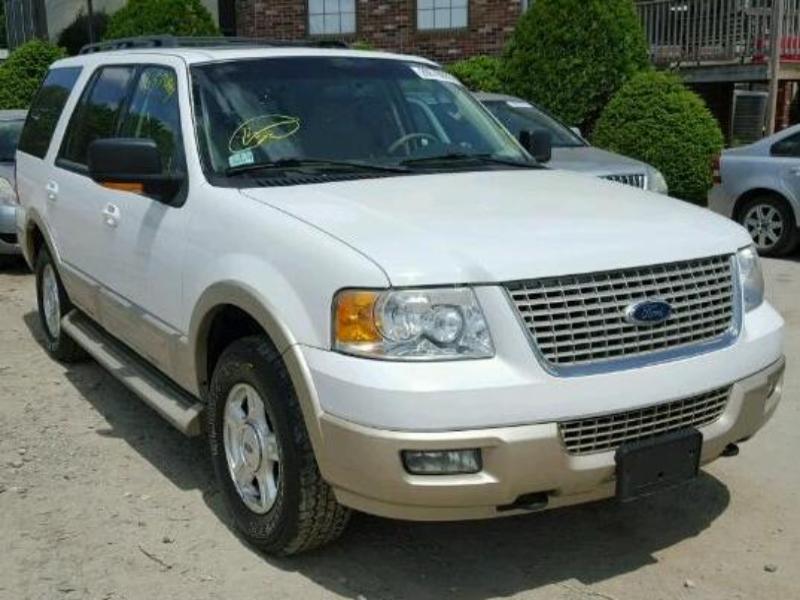 В разборе Ford Expedition 2005г. 5.4L