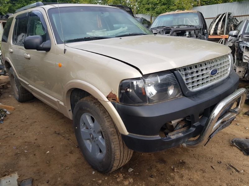 В разборе Ford Explorer 2005г. 4.0L