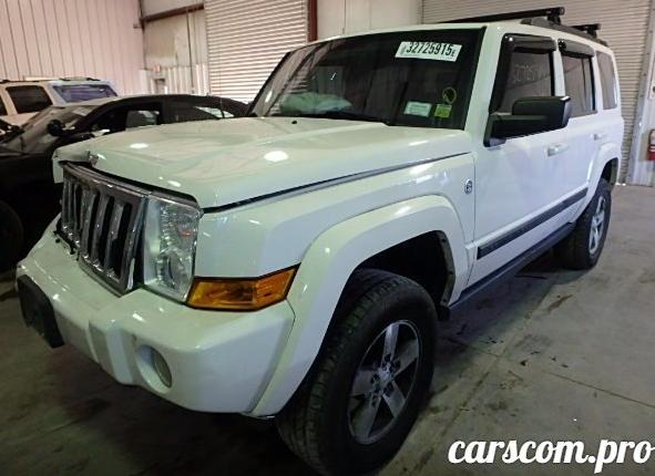 В разборе Jeep Commander 2008г. 4.7L