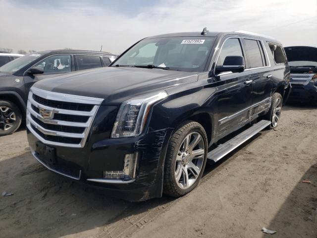 В разборе Cadillac Escalade 2015  6.2L