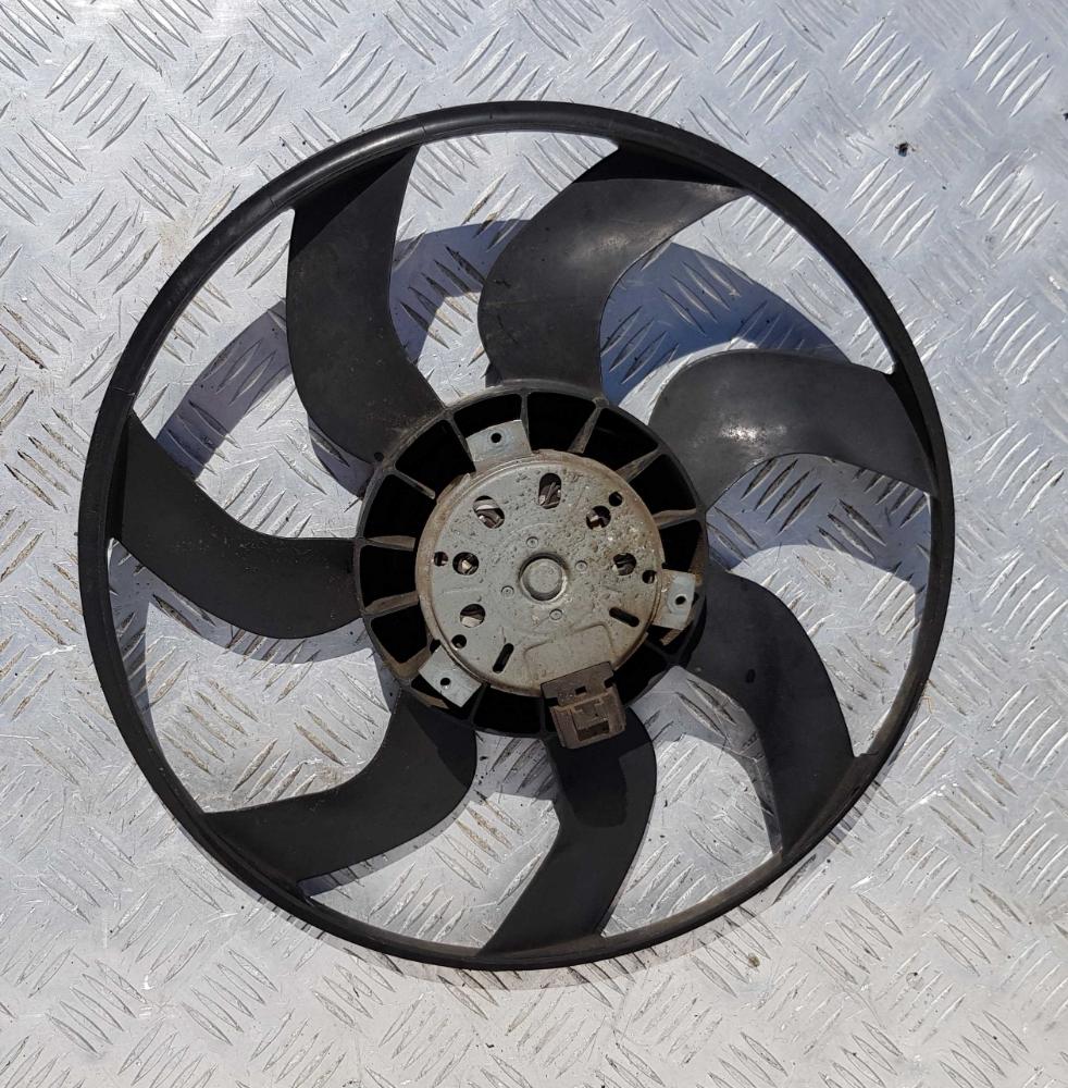 Без диффузора. Кудрявый метод фен. Сушка волос через сито. Без диффузора. Без диффузора.