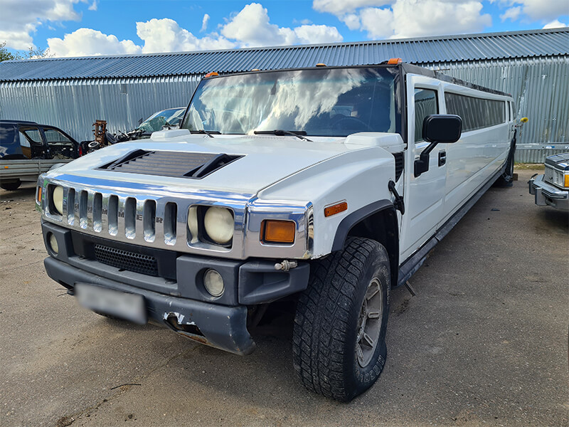 В разборе Hummer H2 6.0L 2003г.