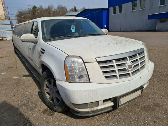 В разборе Cadillac Escalade 2007г. 6.2L