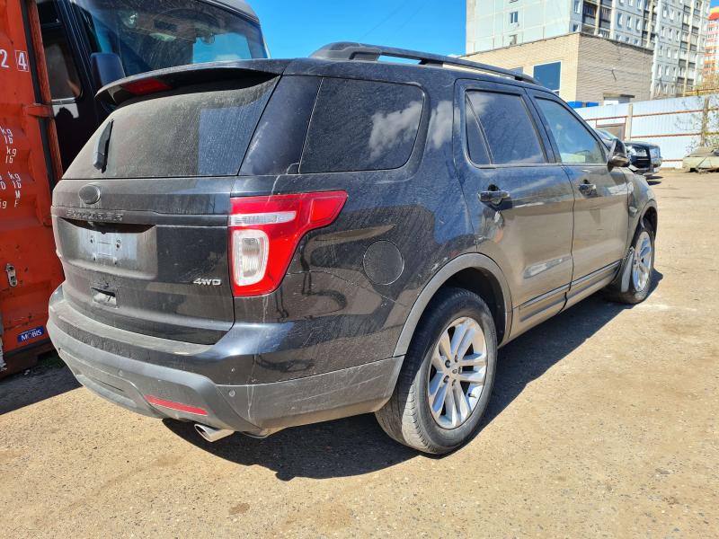 В разборе Ford Explorer 5 3.5L 2012