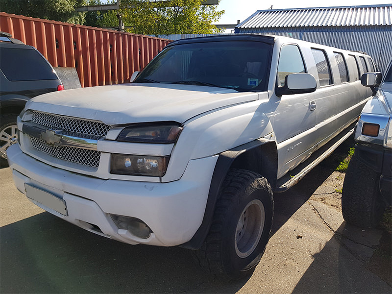 В разборе Chevrolet Avalanche 2002г. 5.3L