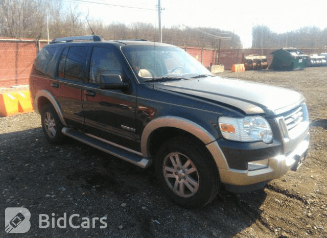 В разборе Ford Explorer 2007 4.0L