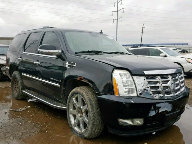 В разборе Cadillac Escalade 2007г. 6.2L