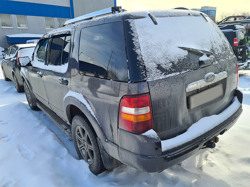 В разборе Ford explorer 2007 4.0L